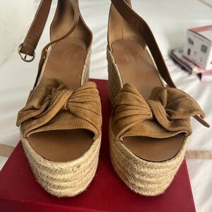 Valentino Garavani wedge sandals 38